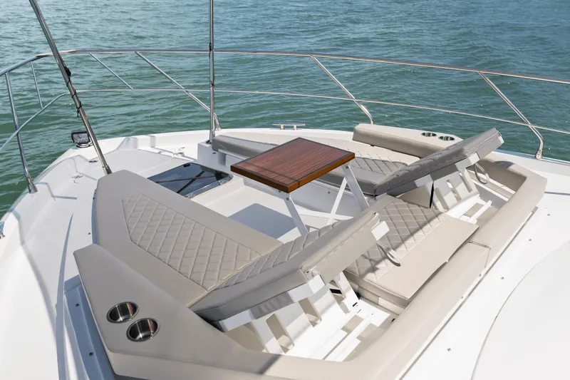 Slide: The Image of Cruisers Yachts 50 Cantius 2026 - 159