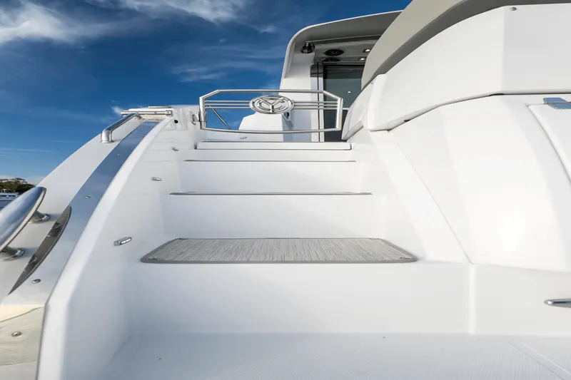 Slide: The Image of Cruisers Yachts 50 Cantius 2026 - 46