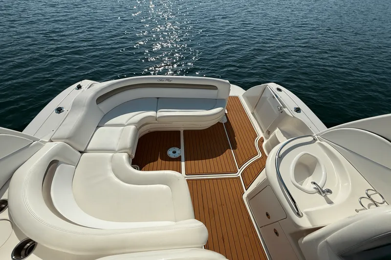 Slide: The Image of Sea Ray 340 Sundancer 2006 - 16