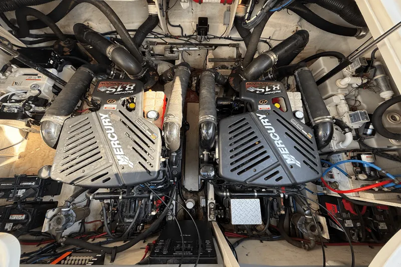 Slide: The Image of Sea Ray 340 Sundancer 2006 - 42