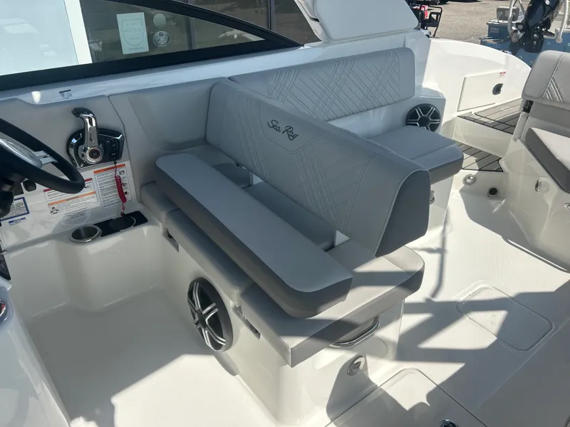 Slide: The Image of Sea Ray SDX 270 Outboard 2027 - 10