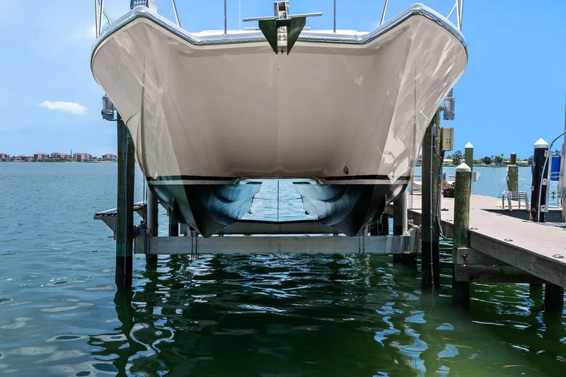 Slide: The Image of Mym/Mares 47 OUTBOARD EXPRESS CATAMARAN 2018 - 62
