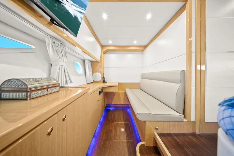 Slide: The Image of Mym/Mares 47 OUTBOARD EXPRESS CATAMARAN 2018 - 65