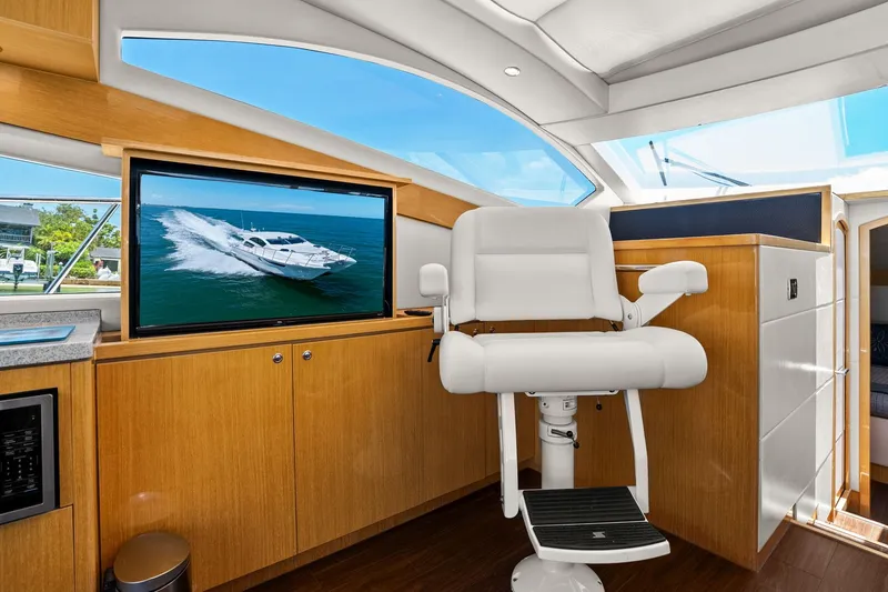 Slide: The Image of Mym/Mares 47 OUTBOARD EXPRESS CATAMARAN 2018 - 27