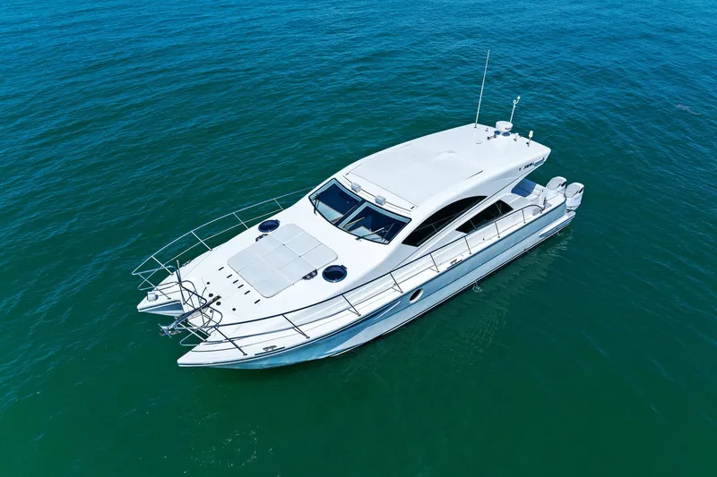 Slide: The Image of Mym/Mares 47 OUTBOARD EXPRESS CATAMARAN 2018 - 9