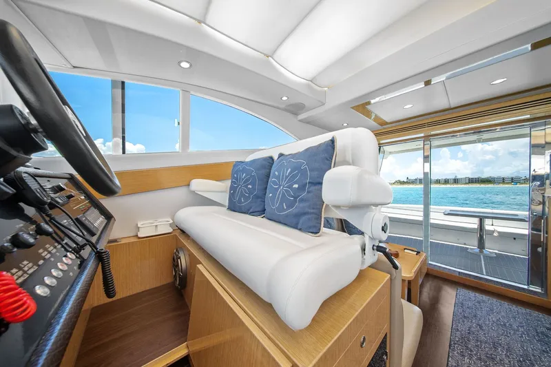 Slide: The Image of Mym/Mares 47 OUTBOARD EXPRESS CATAMARAN 2018 - 77
