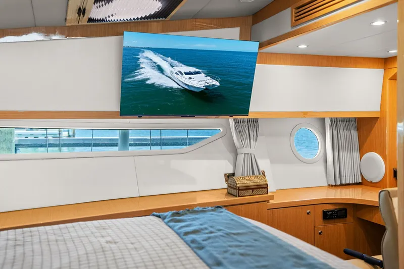 Slide: The Image of Mym/Mares 47 OUTBOARD EXPRESS CATAMARAN 2018 - 53
