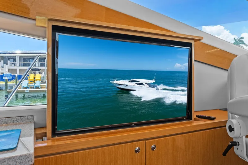 Slide: The Image of Mym/Mares 47 OUTBOARD EXPRESS CATAMARAN 2018 - 51