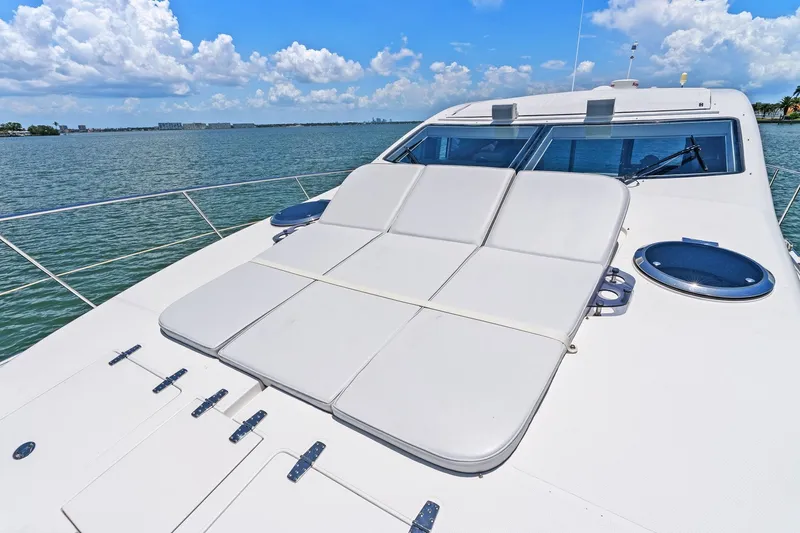Slide: The Image of Mym/Mares 47 OUTBOARD EXPRESS CATAMARAN 2018 - 48
