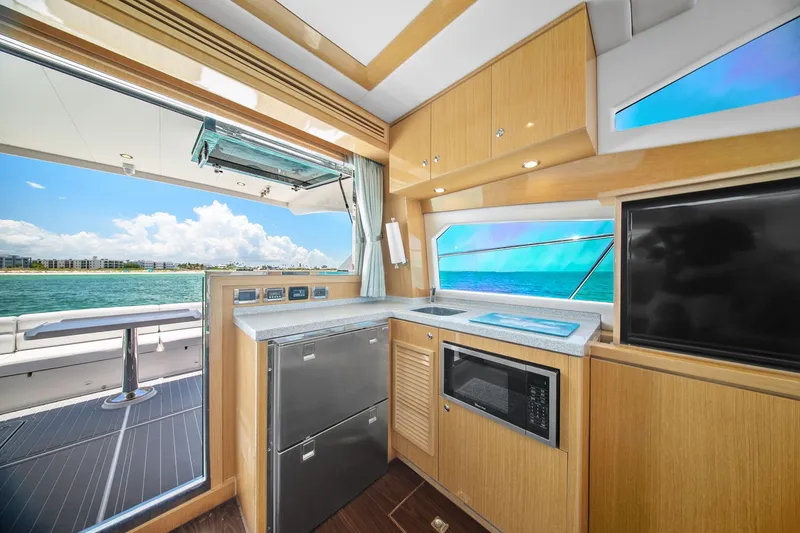 Slide: The Image of Mym/Mares 47 OUTBOARD EXPRESS CATAMARAN 2018 - 74