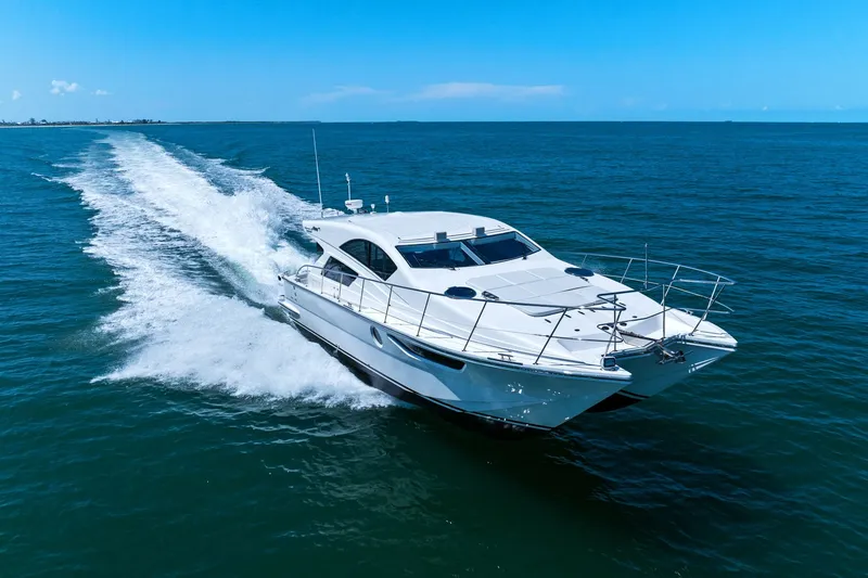 Slide: The Image of Mym/Mares 47 OUTBOARD EXPRESS CATAMARAN 2018 - 16