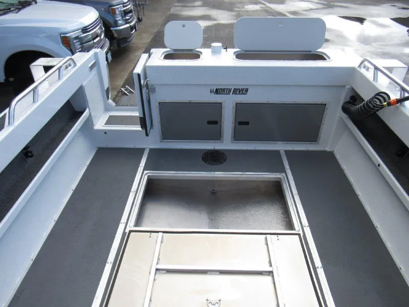 Slide: The Image of North River 25 Seahawk HT 2026 - 10