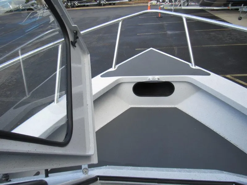 Slide: The Image of North River 25 Seahawk HT 2026 - 16