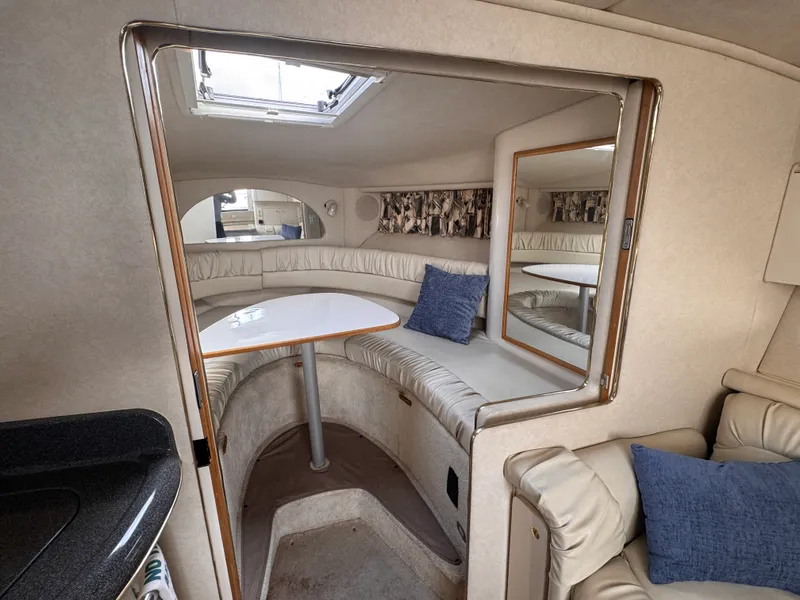 Slide: The Image of Sea Ray 330 EXPRESS CRUISER 1997 - 15