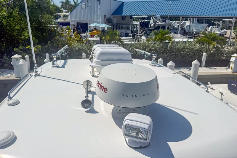 Slide: The Image of Boston Whaler 315 CONQUEST 2016 - 14