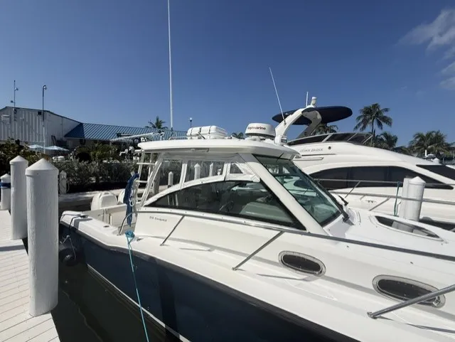 Slide: The Image of Boston Whaler 315 CONQUEST 2016 - 1