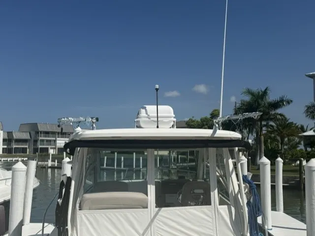 Slide: The Image of Boston Whaler 315 CONQUEST 2016 - 8