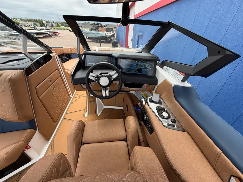 Slide: The Image of Nautique G25 Paragon 2026 - 29