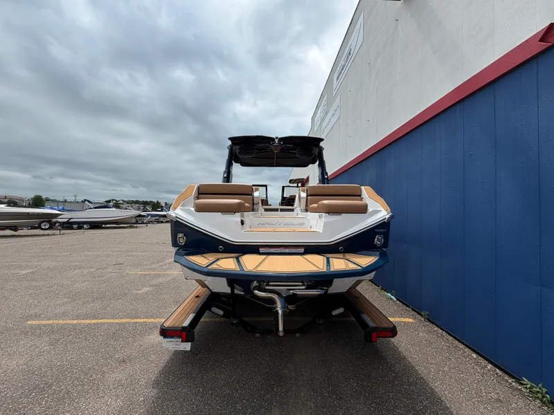 Slide: The Image of Nautique G25 Paragon 2026 - 6