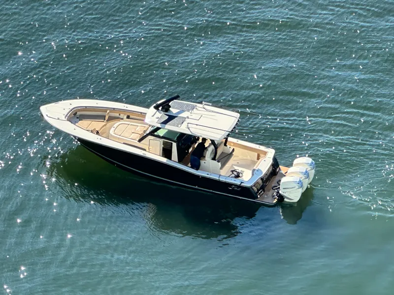Slide: The Image of Scout 355 LXF 2023 - 2