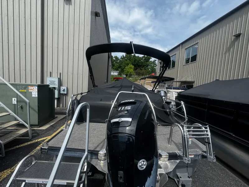 Slide: The Image of Barletta CABRIO 24 UC 2022 - 18