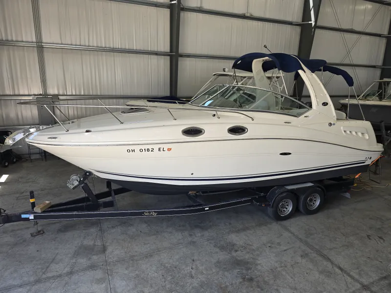 Slide: The Image of Sea Ray 260 SUNDANCER 2008 - 5