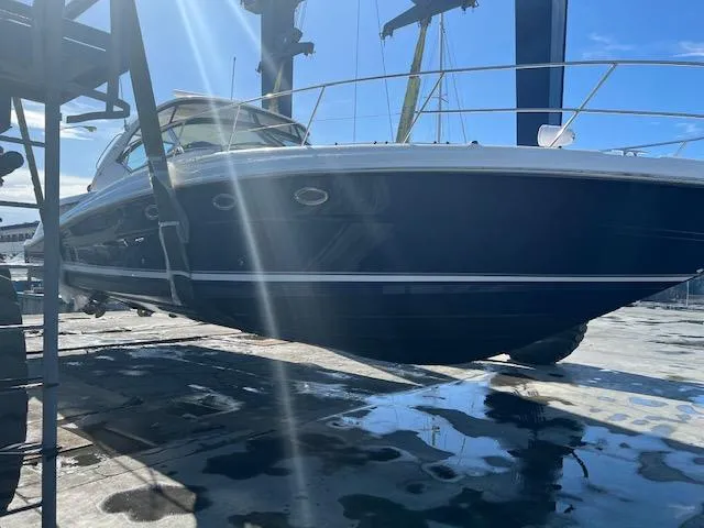 Slide: The Image of Sea Ray 420 Sundancer 2005 - 57