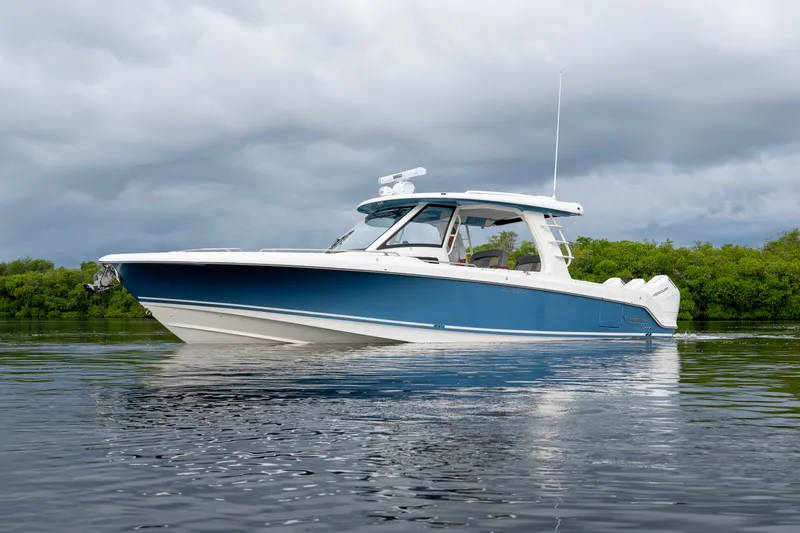 Slide: The Image of Boston Whaler 350 Realm 2026 - 35