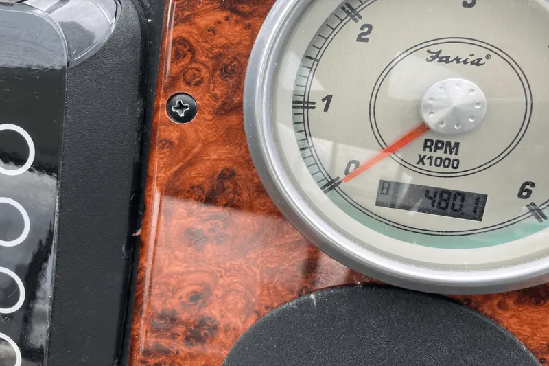 Slide: The Image of Cruisers Yachts 360 EXPRESS 2008 - 26