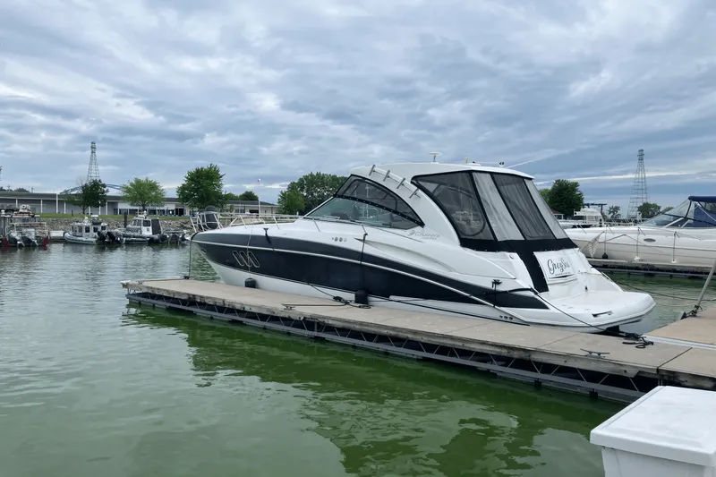 Slide: The Image of Cruisers Yachts 360 EXPRESS 2008 - 3