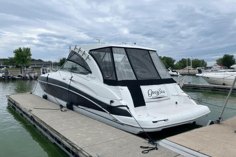 Slide: The Image of Cruisers Yachts 360 EXPRESS 2008 - 4