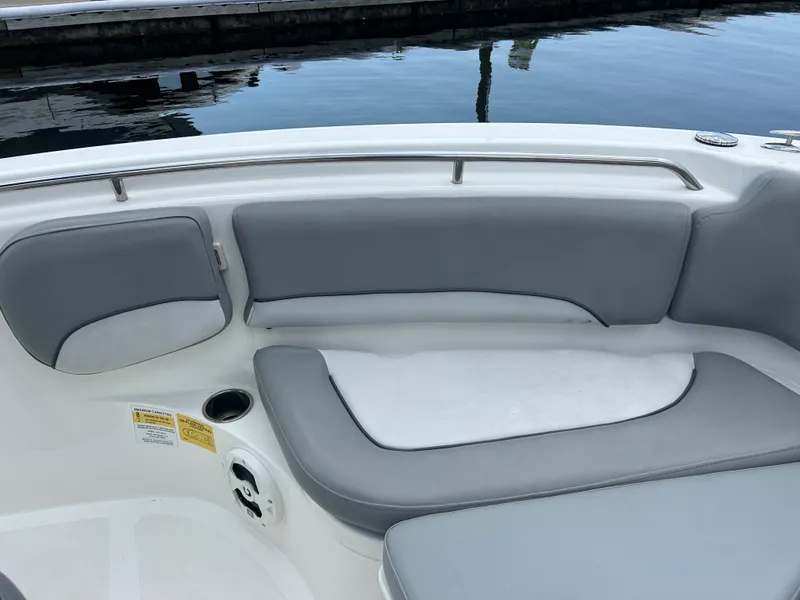 Slide: The Image of NauticStar 2102 LEGACY 2021 - 20