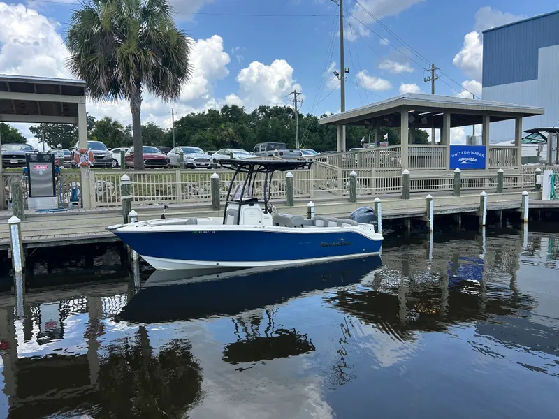 Slide: The Image of NauticStar 2102 LEGACY 2021 - 5