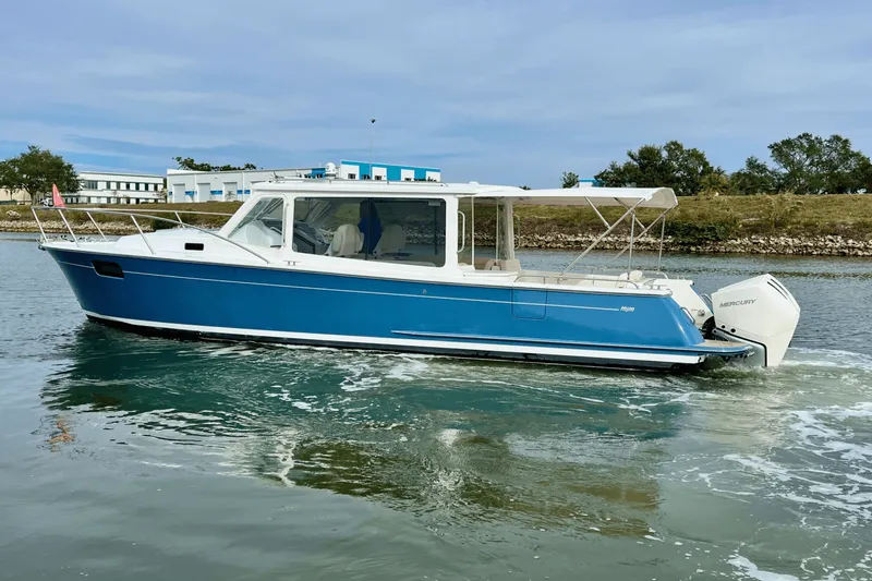 Slide: The Image of MJM 35 2023 - 8