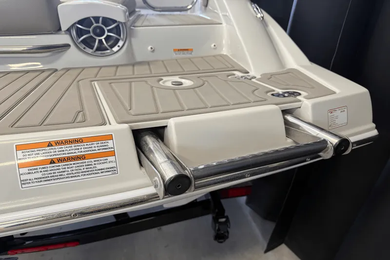 Slide: The Image of Crownline Boats E23 2018 - 11