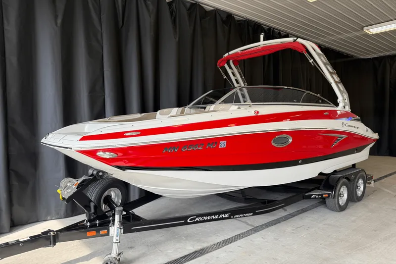 Slide: The Image of Crownline Boats E23 2018 - 2