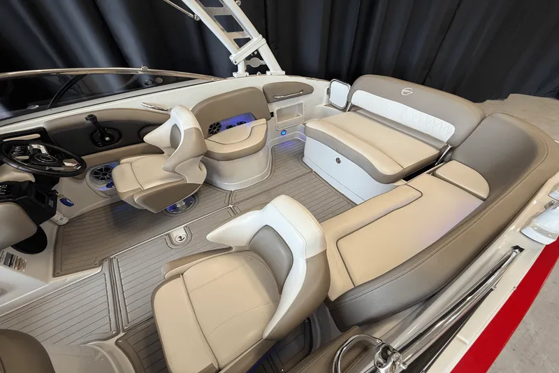 Slide: The Image of Crownline Boats E23 2018 - 5