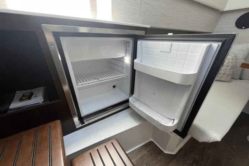 Slide: The Image of Cruisers Yachts 34 GLS Outboard 2024 - 15