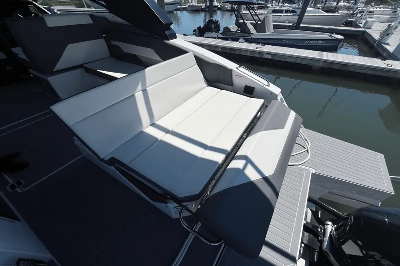 Slide: The Image of Cruisers Yachts 34 GLS Outboard 2024 - 3