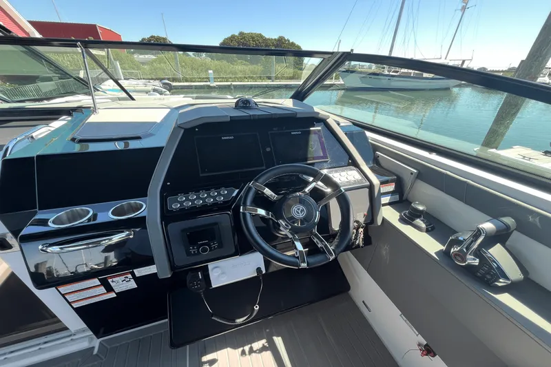 Slide: The Image of Cruisers Yachts 34 GLS Outboard 2024 - 9