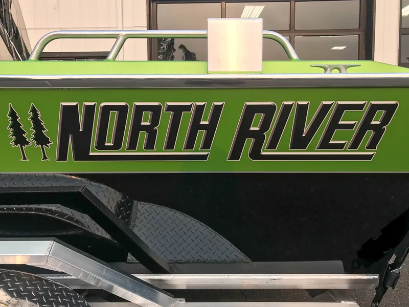 Slide: The Image of North River 21' Commander 2026 - 20
