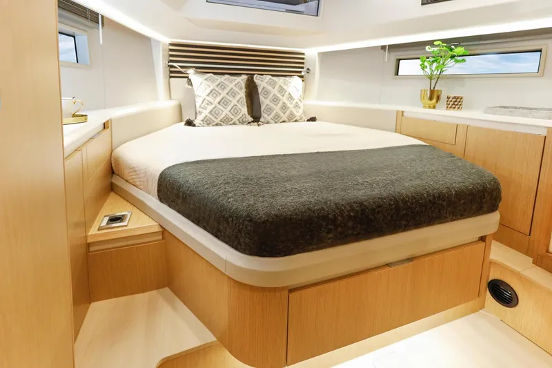 Slide: The Image of Manufacturer Provided Image - 20