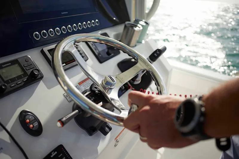 Slide: The Image of Regulator Marine 26XO 2019 - 6