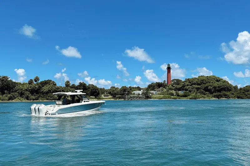 Slide: The Image of Boston Whaler 350 Realm 2025 - 2