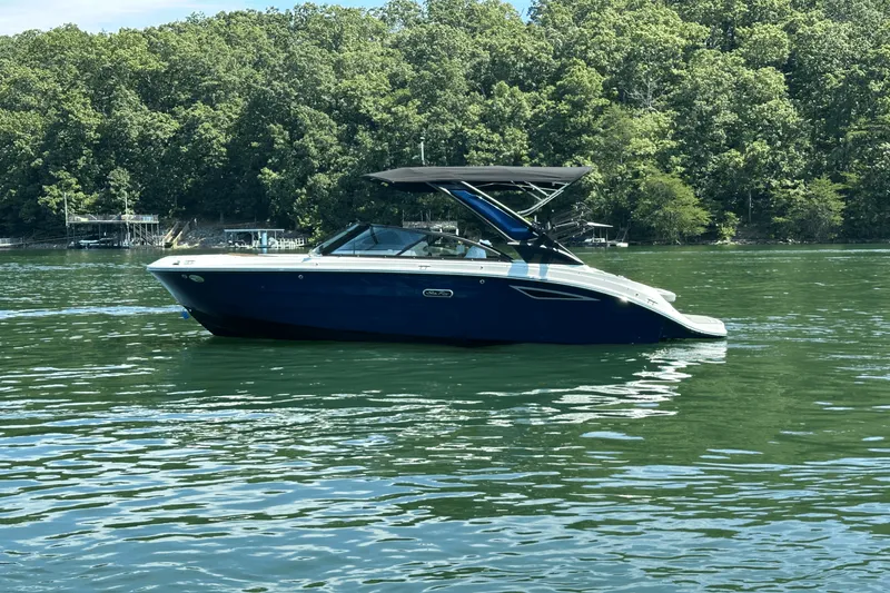 The Image of Sea Ray SDX 230 Surf 2026 - 0