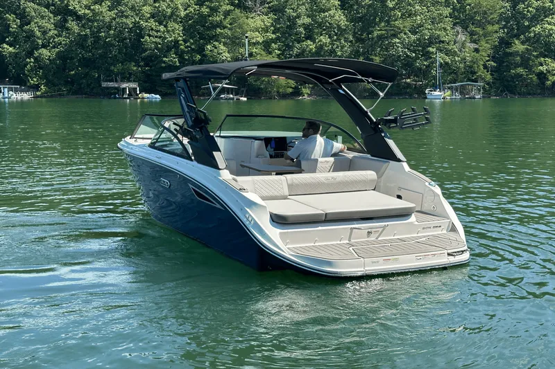 Slide: The Image of Sea Ray SDX 230 Surf 2026 - 14