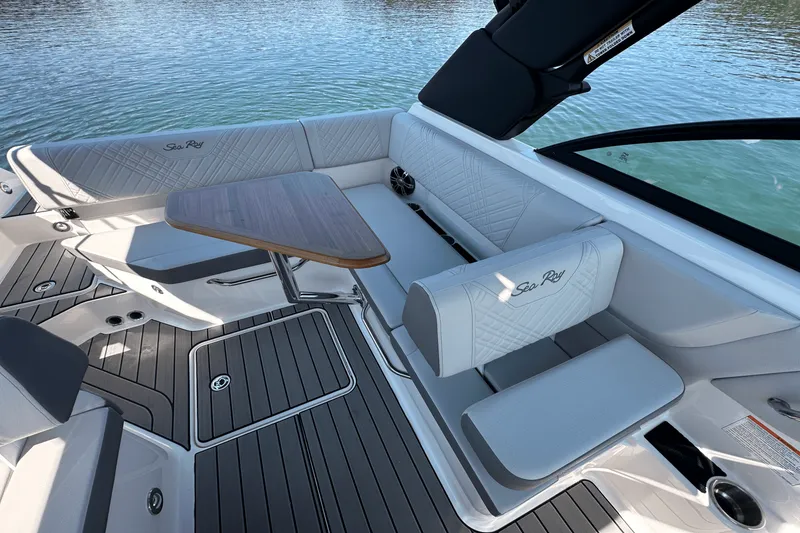 Slide: The Image of Sea Ray SDX 230 Surf 2026 - 25