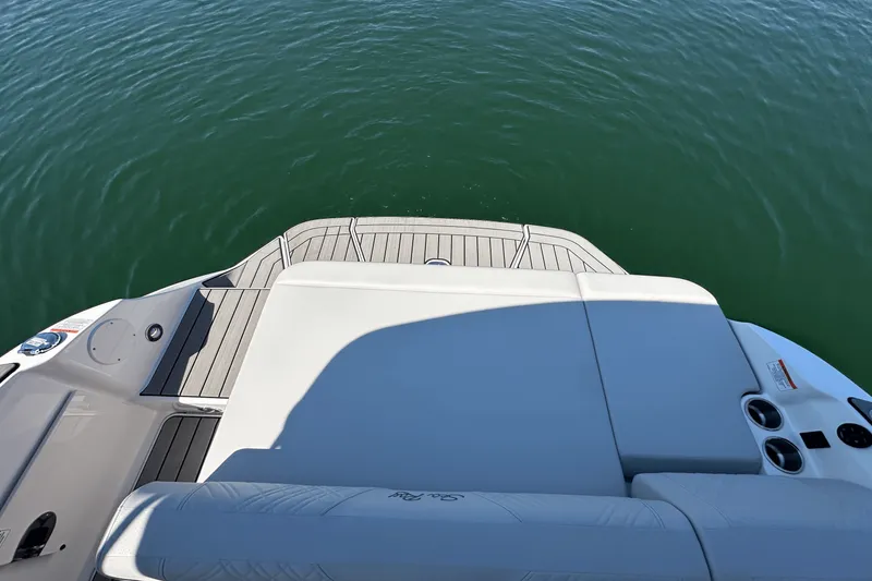Slide: The Image of Sea Ray SDX 230 Surf 2026 - 30