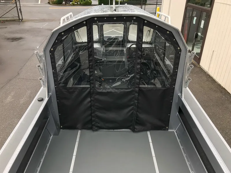 Slide: The Image of North River 25 Seahawk Fastback 2026 - 21