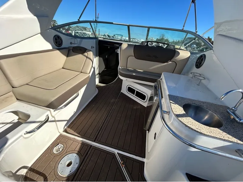 Slide: The Image of Sea Ray 280 SUNDANCER 2015 - 10